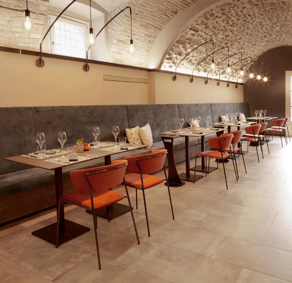 Hill Colle - Camere & Bistrot エルブスコ エクステリア 写真